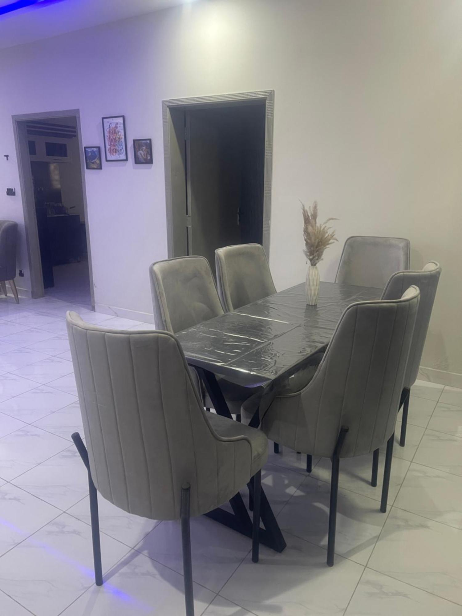 Velvet Vibes Villa Near Islamabad Airport Dhok Sandemar ภายนอก รูปภาพ